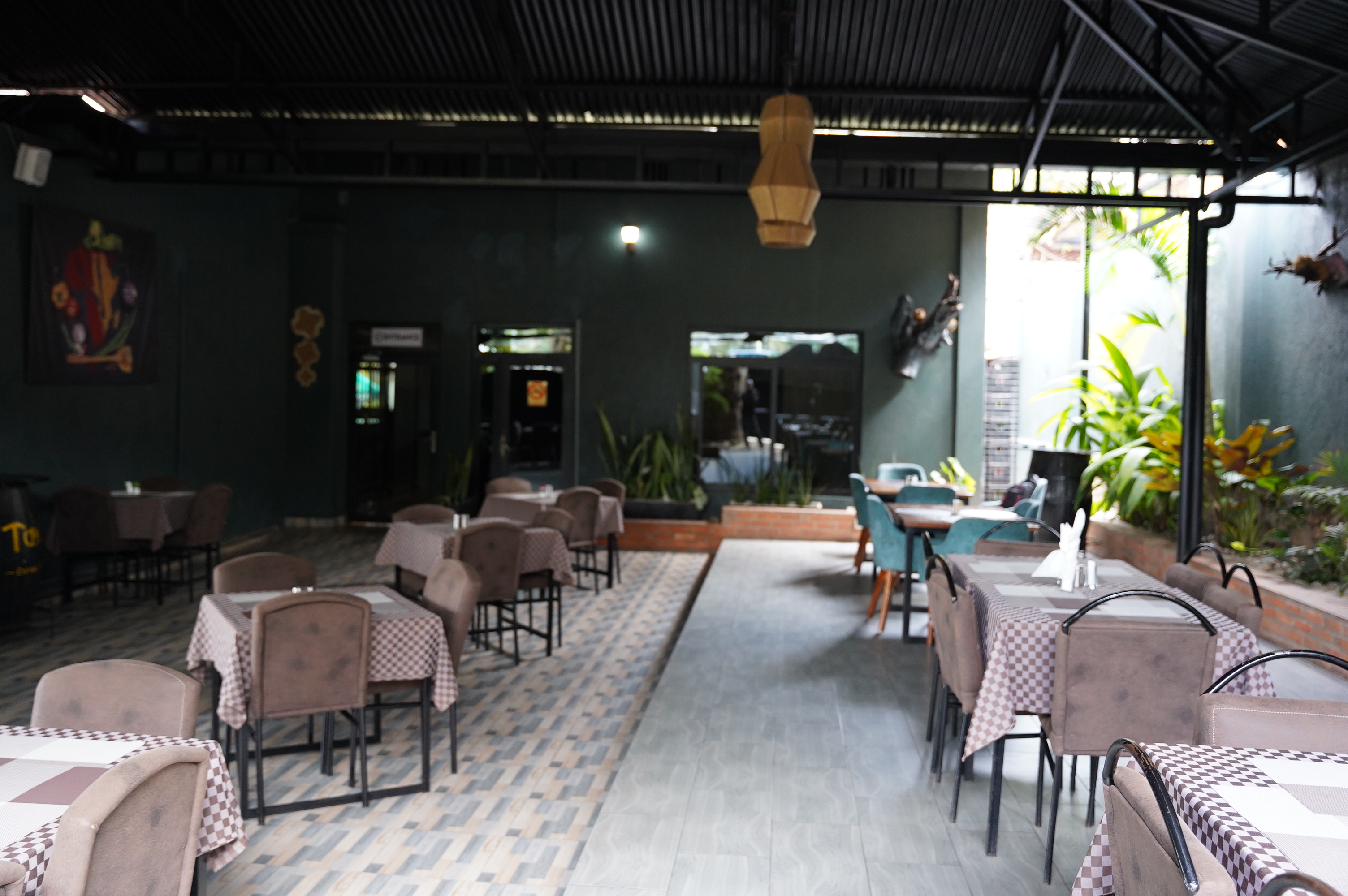 Tania's Cuisine & Lounge — photo 15